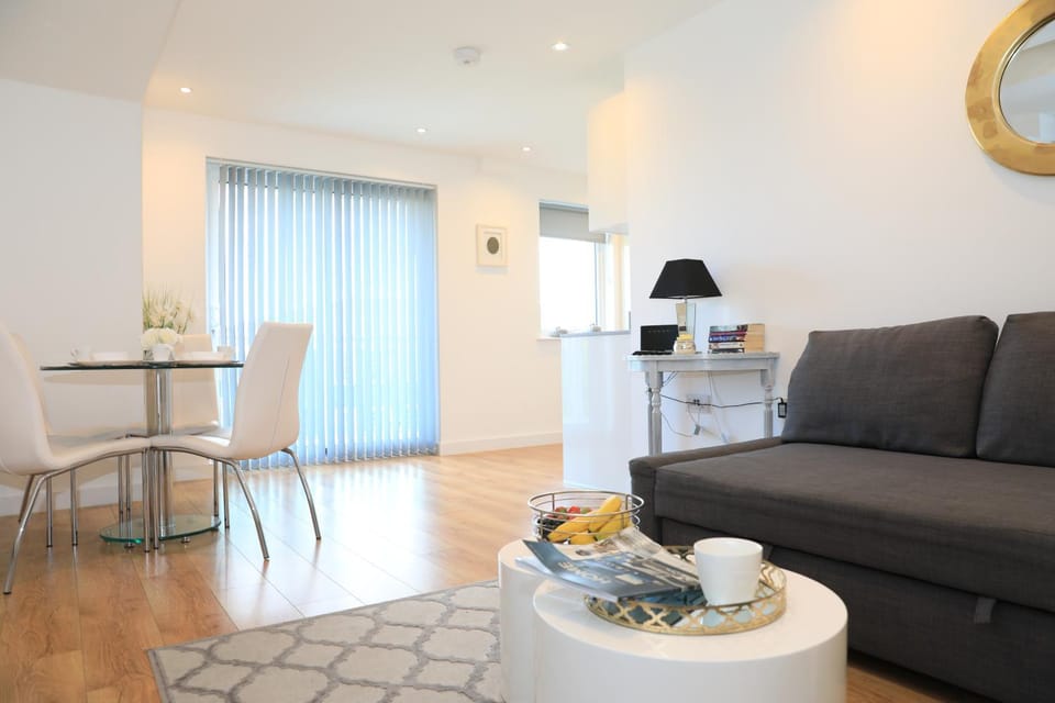 Sunshine Place Apartment in Enfield