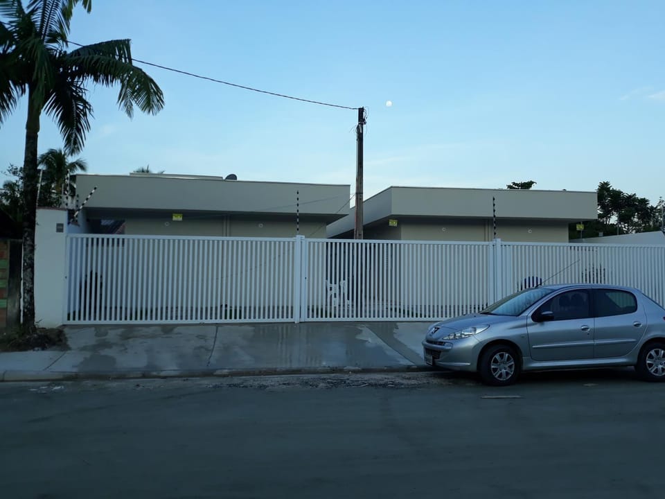 Residencial Poleto's House in Bertioga