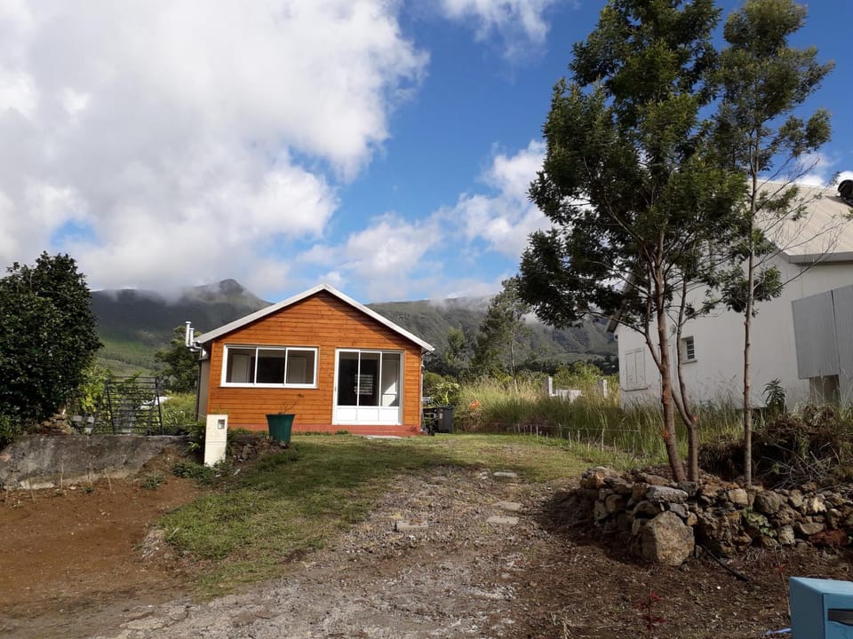 Property building, Facade/entrance, Garden, Mountain view