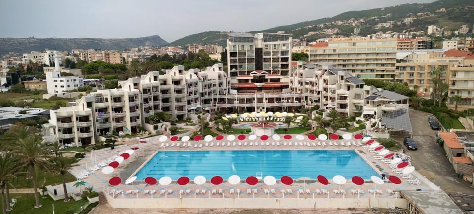 Property building, View (from property/room), View (from property/room), Pool view, Sea view, Sea view, Swimming pool