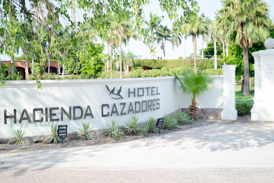 Hotel Hacienda Cazadores Hotel in Baja California Sur