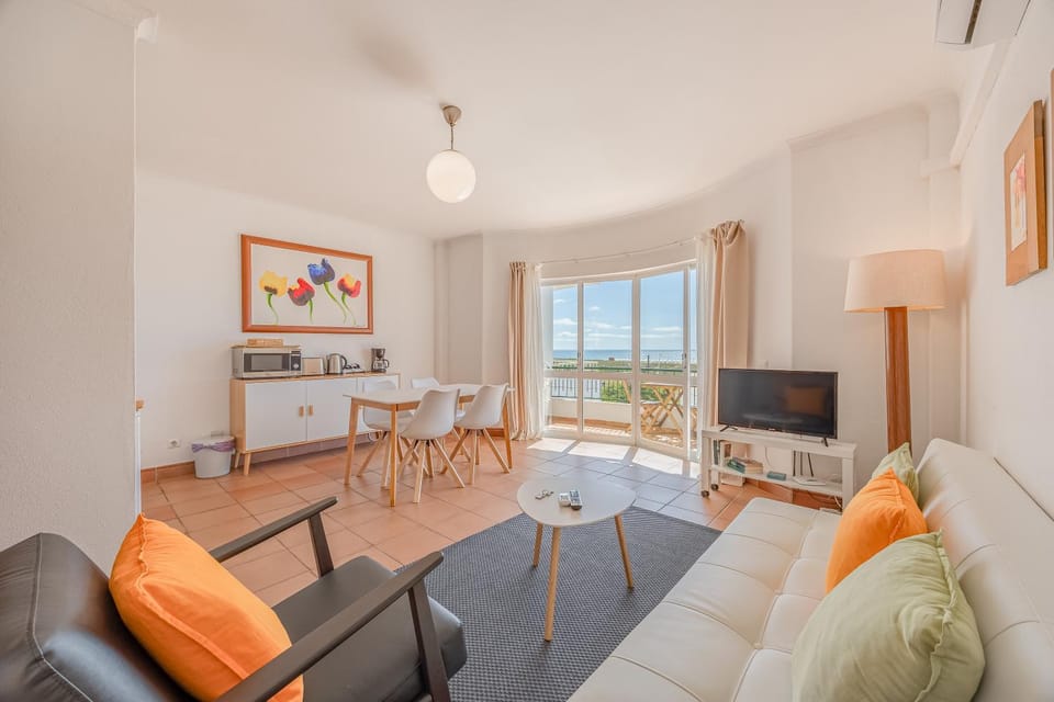 Living room, Dining area, Sea view