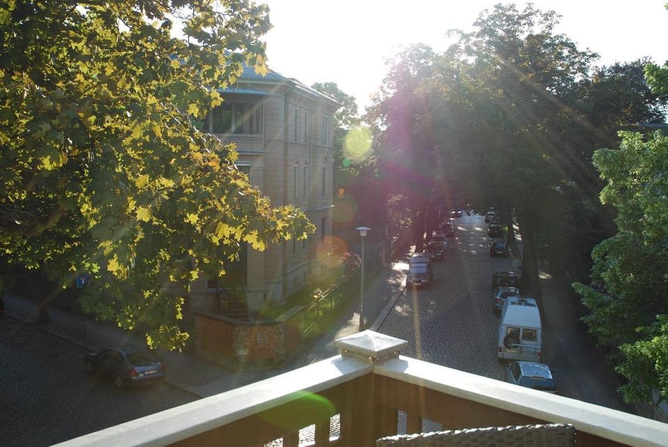 Neighbourhood, Balcony/Terrace, City view, City view, Street view, Quiet street view