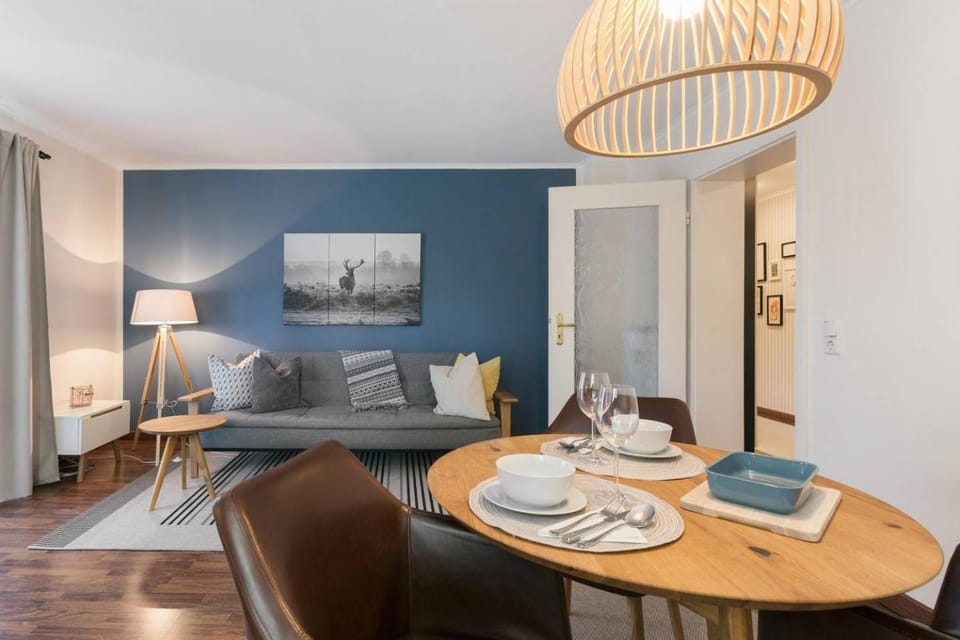 Living room, Photo of the whole room, Seating area, Dining area