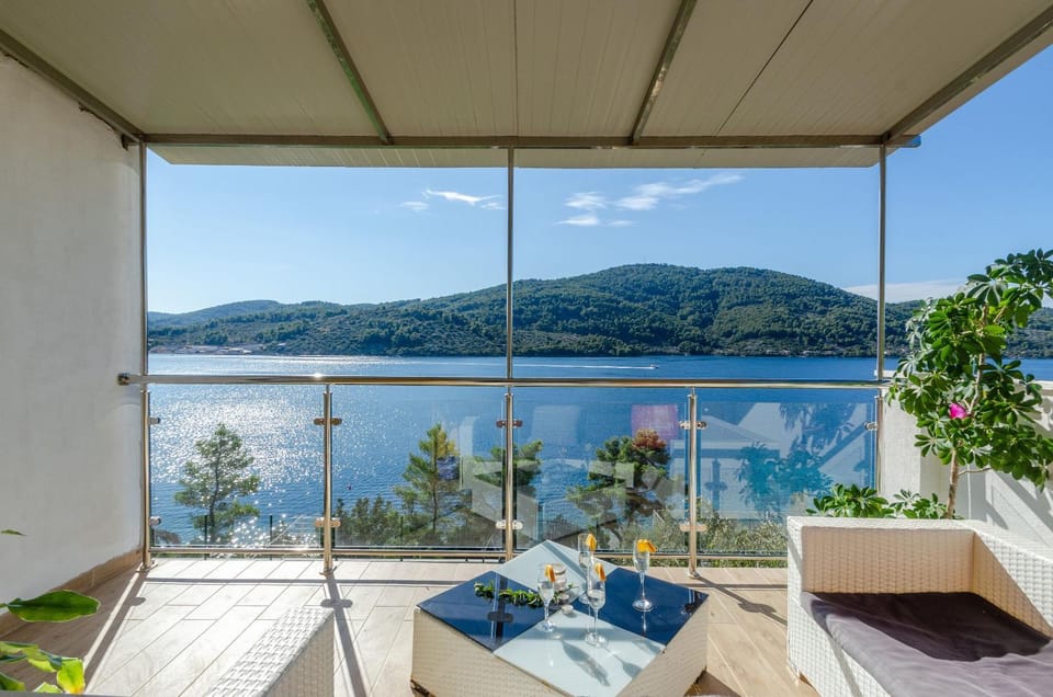 Day, View (from property/room), Balcony/Terrace, Seating area