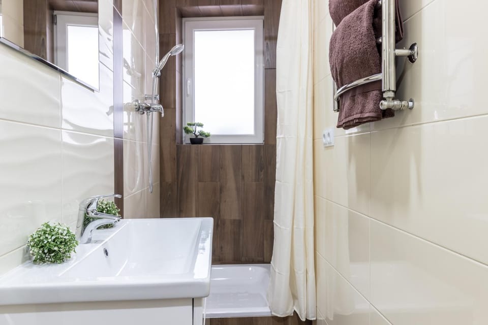 Bathroom, Other, Photo of the whole room, Decorative detail