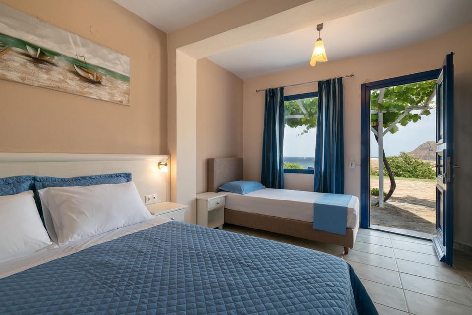 Bed, View (from property/room), Photo of the whole room