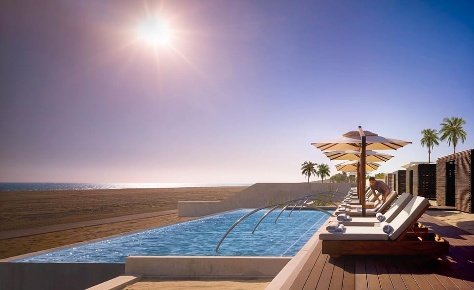 Beach, Swimming pool