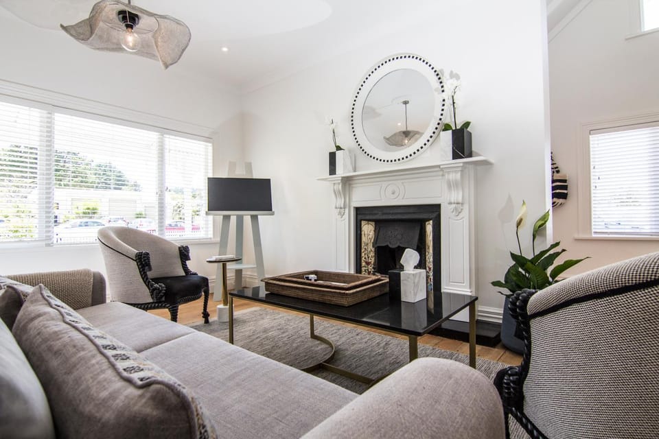 White Cottage Villa in Auckland Region