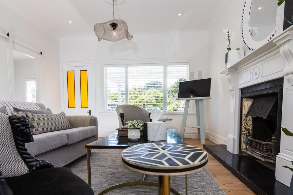 White Cottage Villa in Auckland Region