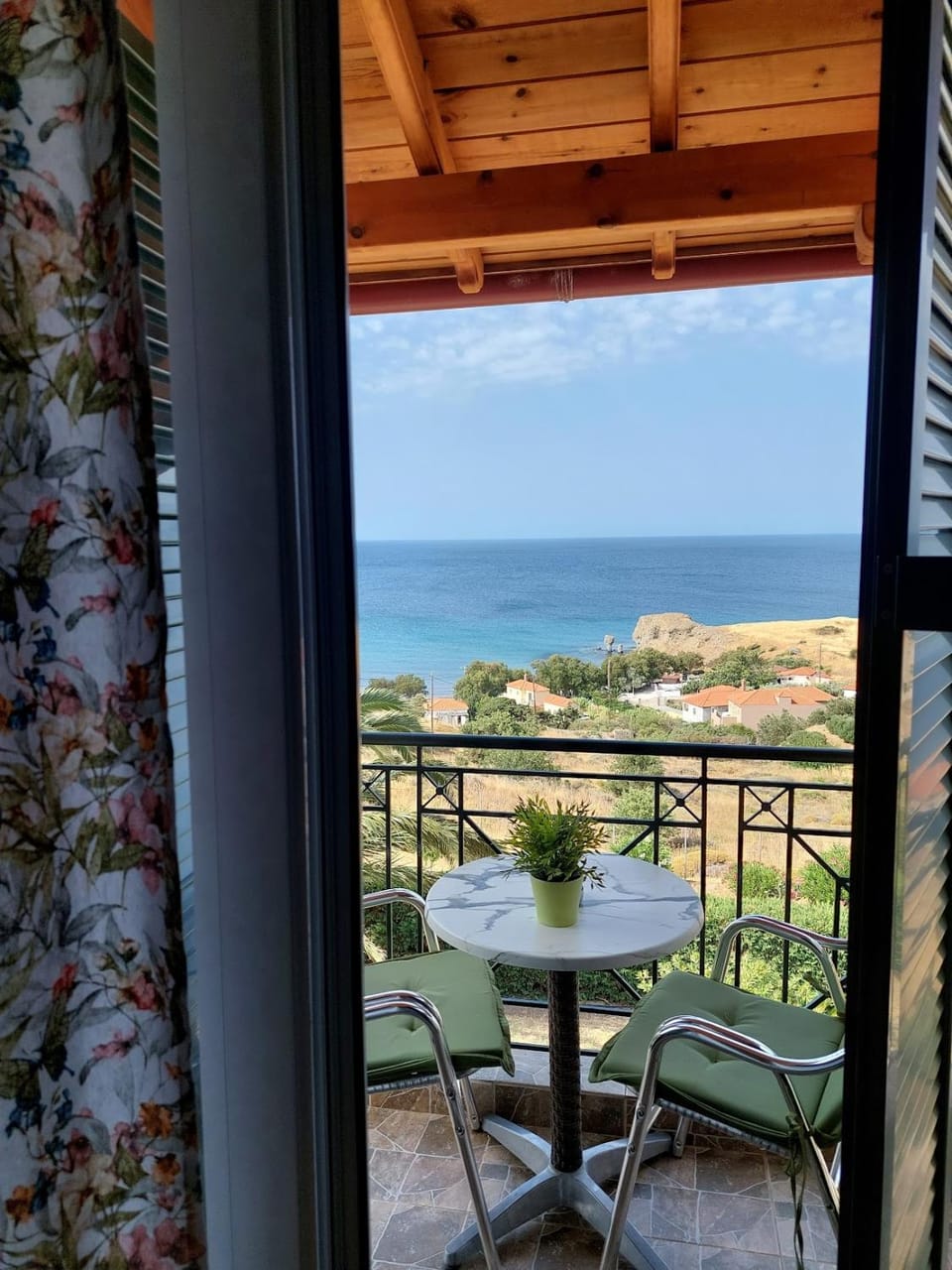 View (from property/room), Balcony/Terrace