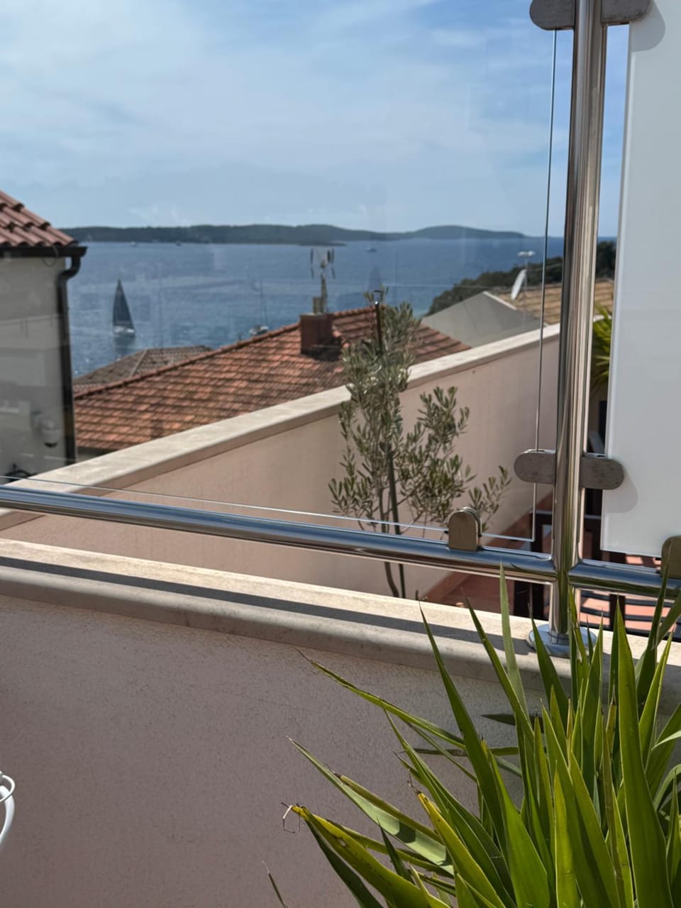 Jakov & Antonia Heritage Estate Apartment in Hvar