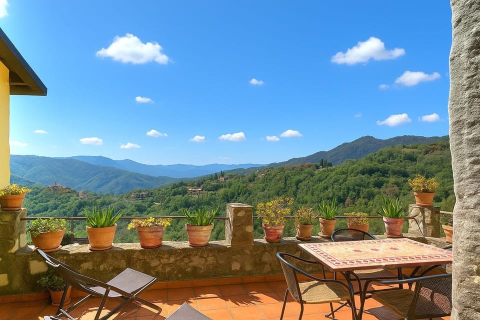 Villa Garibaldino House in Province of Massa and Carrara