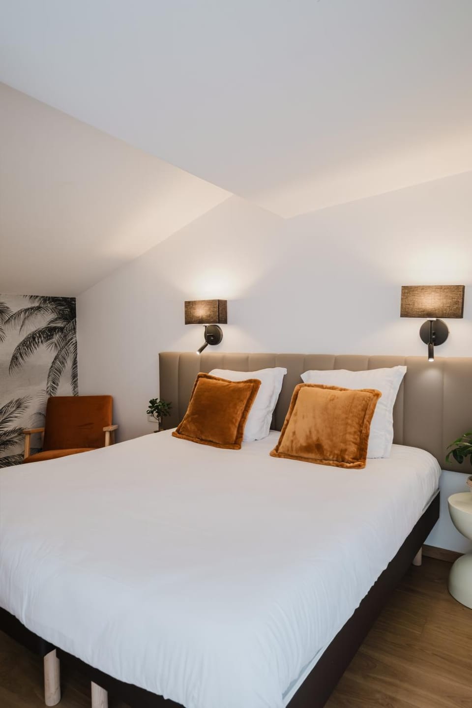 Bed, Bedroom