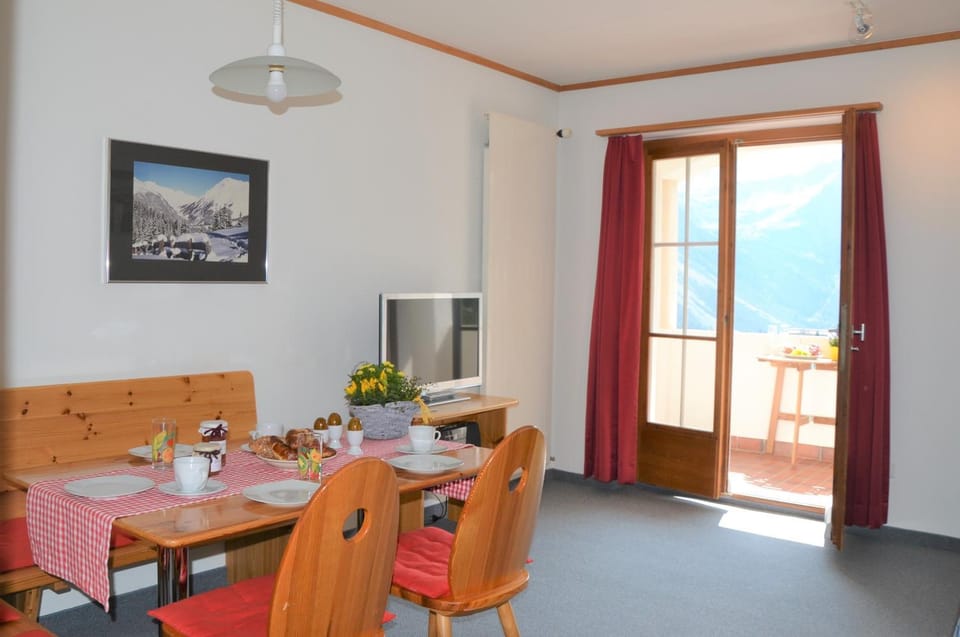 Bisang R Apartment in Arosa