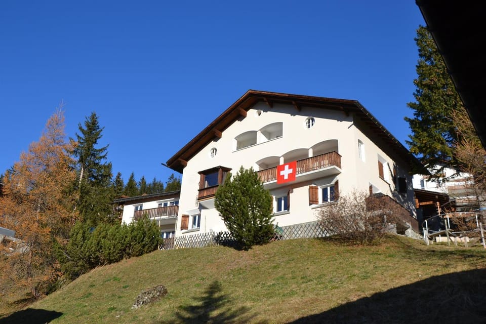 Bisang R Apartment in Arosa