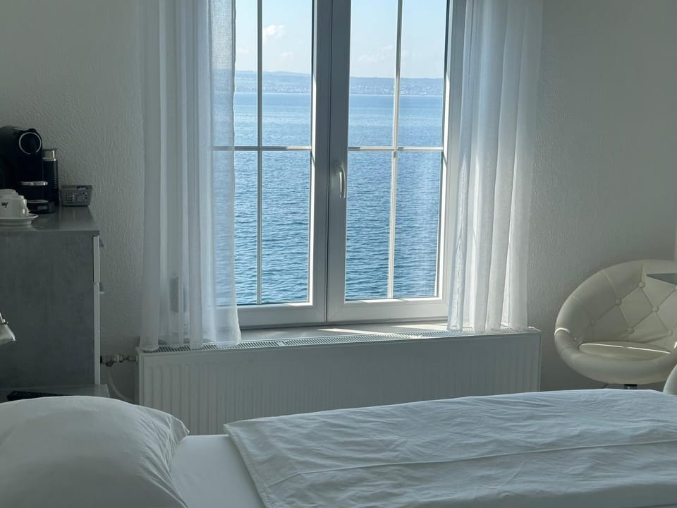 Hotel la Perla Bed and Breakfast in Meersburg
