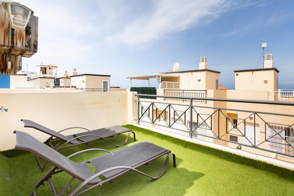 Patio, View (from property/room), Balcony/Terrace, sunbed