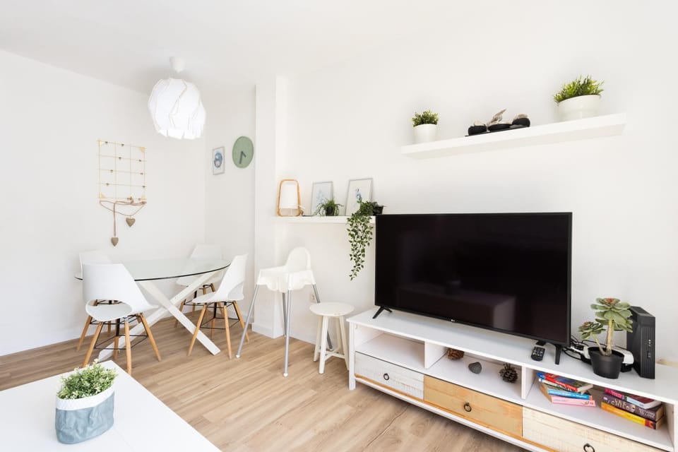 TV and multimedia, Living room, Seating area