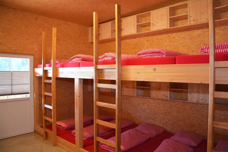 bunk bed