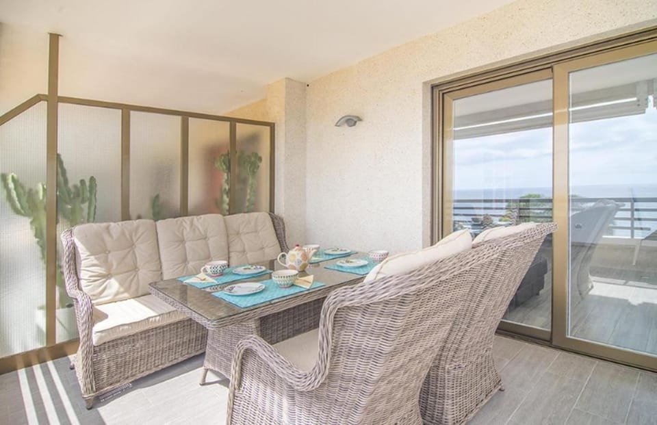 Balcony/Terrace, Seating area