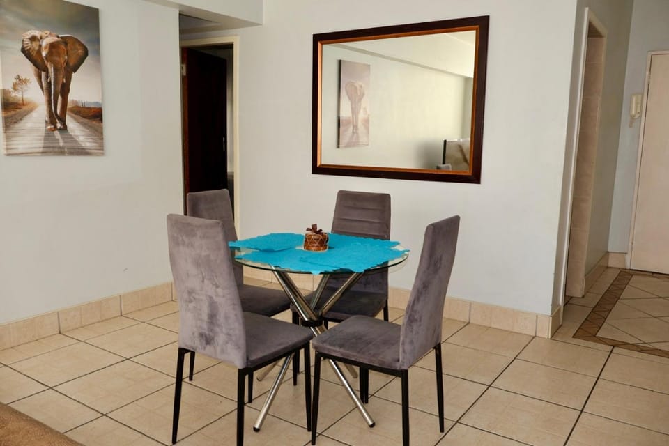 Malibu on Beach Road Apartment in Port Elizabeth