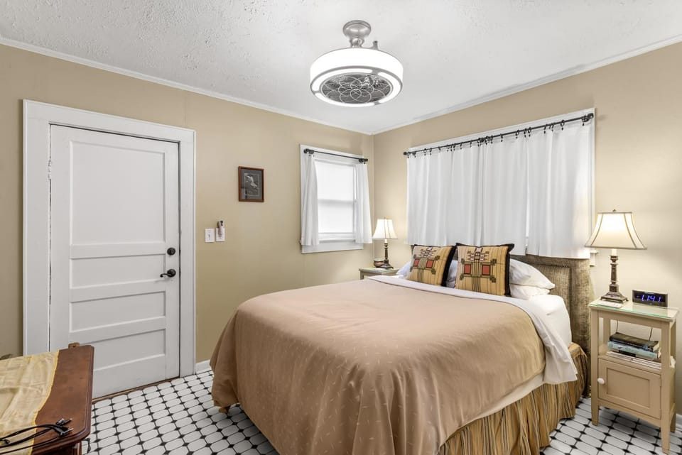 Property building, Bedroom