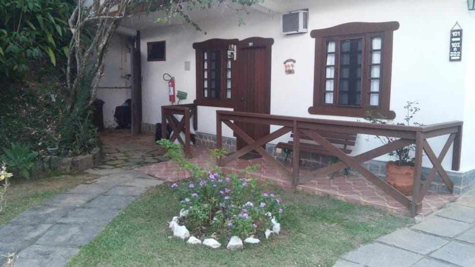 Cheiro de Mata Pousada e Restaurante - 15 Km da Terra dos Dinos em Miguel Pereira Hotel in State of Rio de Janeiro