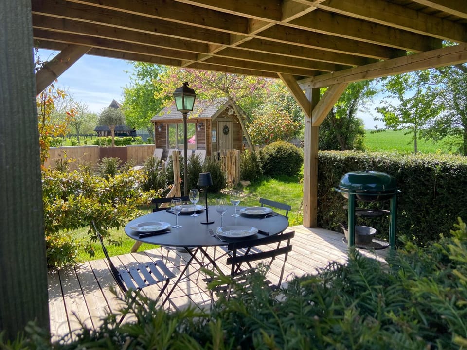 GITE "COTE JARDIN" House in Normandy