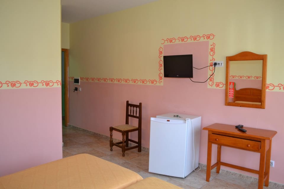TV and multimedia, Photo of the whole room