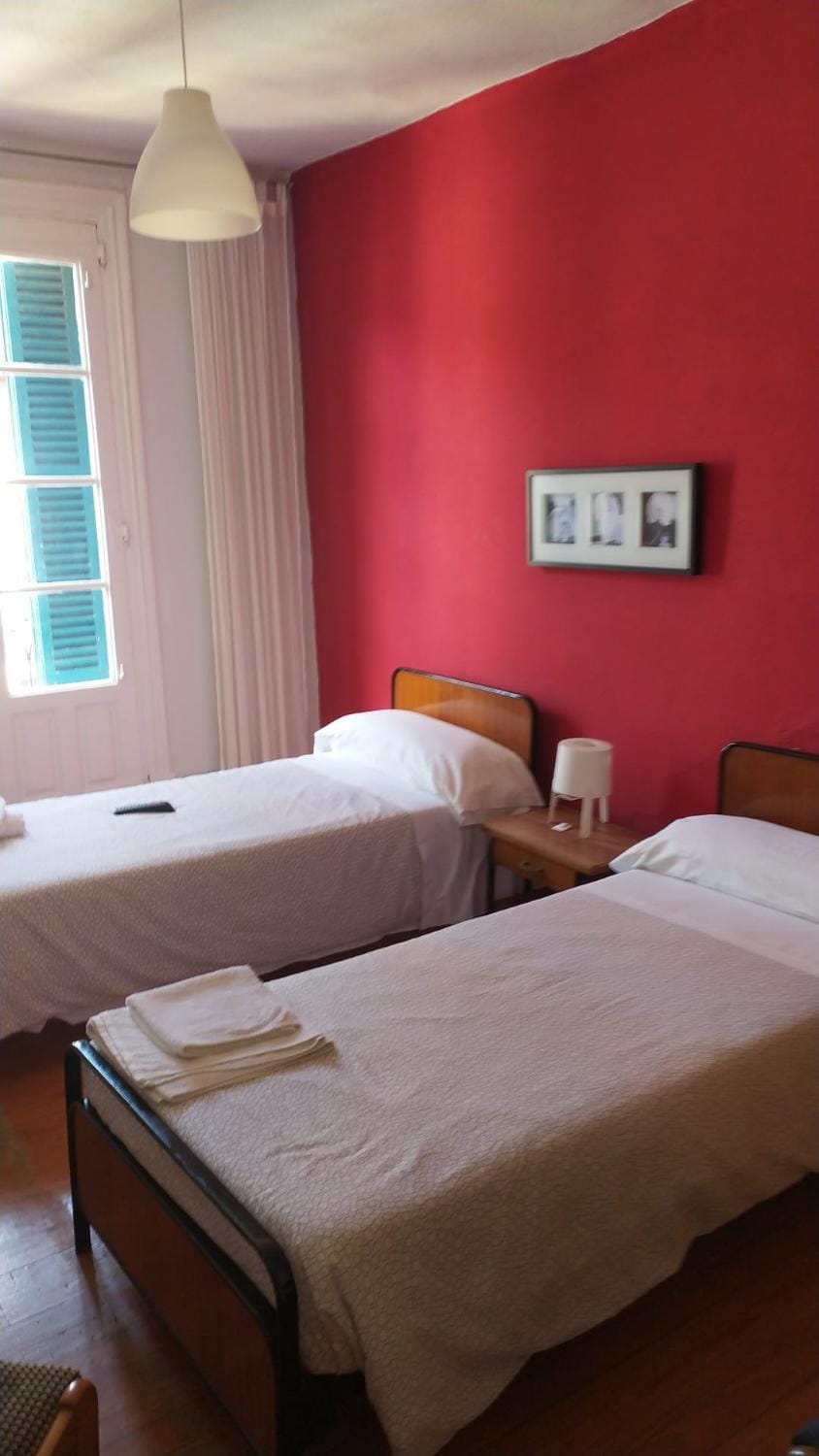 Bed, Balcony/Terrace, Photo of the whole room, Bedroom, internet