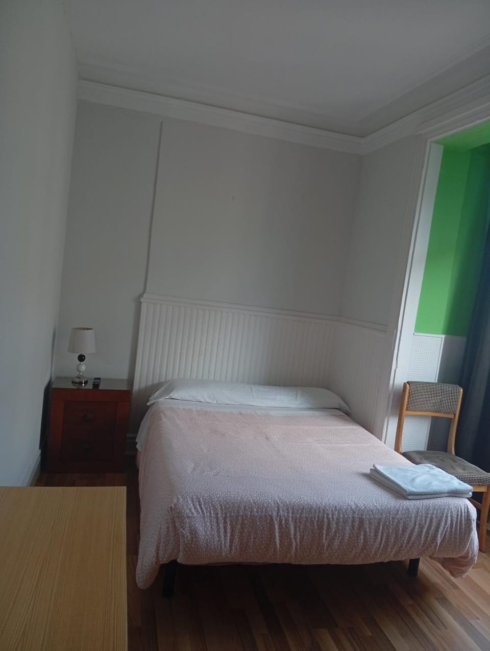 Bed, View (from property/room), Balcony/Terrace, Photo of the whole room, Decorative detail, Bedroom, Sunset, internet, towels