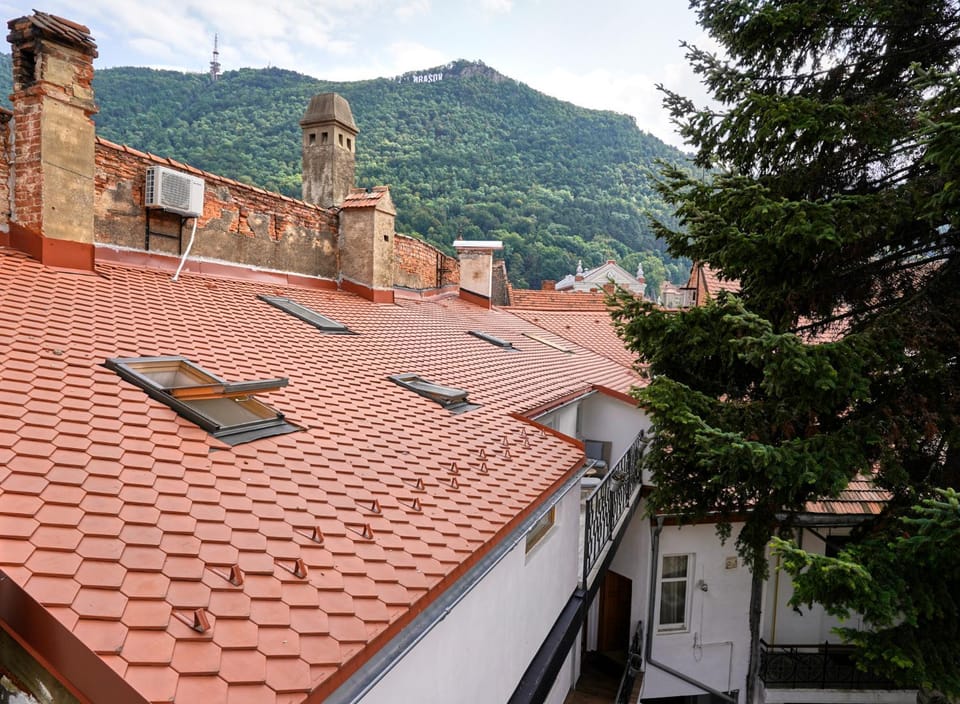 Property building, Natural landscape, Mountain view