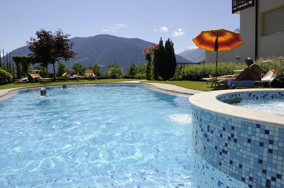 City view, Garden view