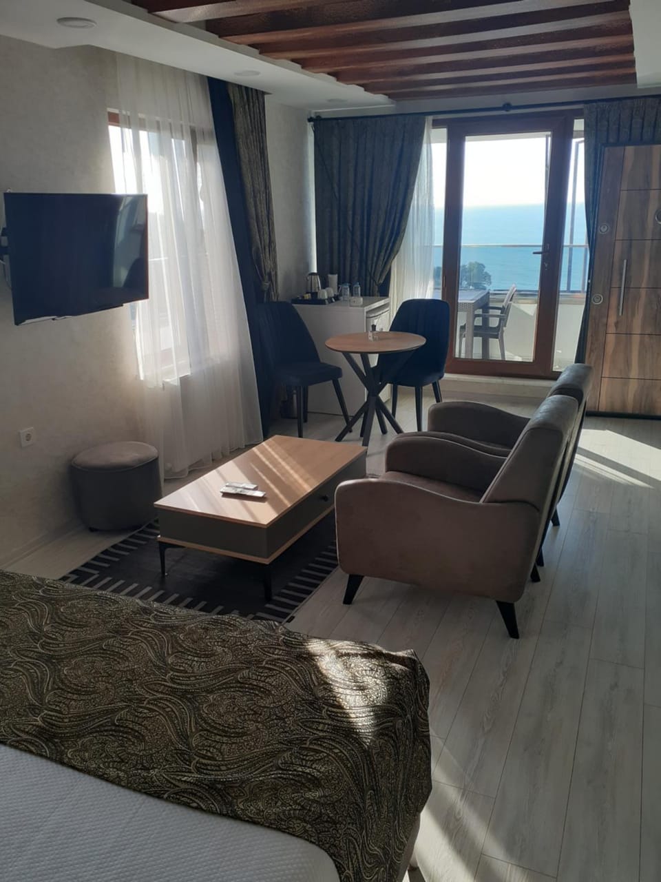 Bed, Seating area, Bedroom, Sea view, hair dresser