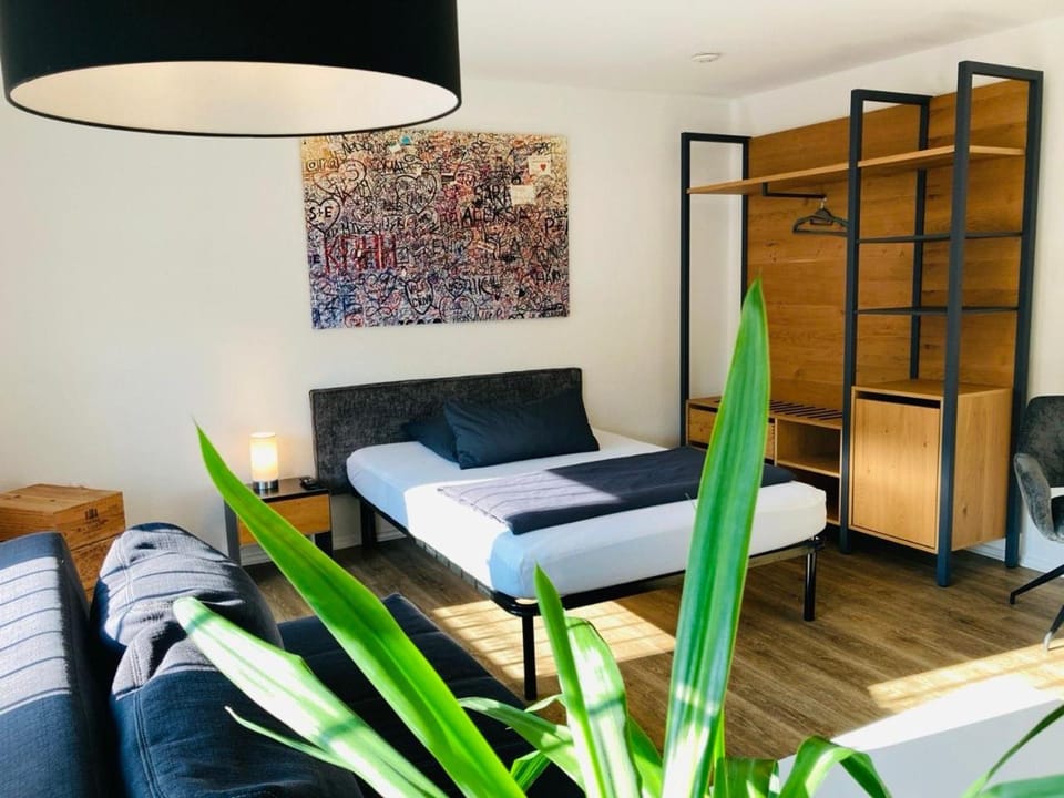 Bed, Living room, Seating area, Bedroom, wardrobe