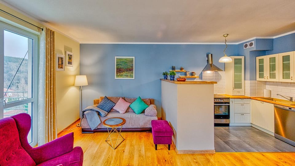 Apartament Górski - 5D Apartamenty Apartment in Lower Silesian Voivodeship