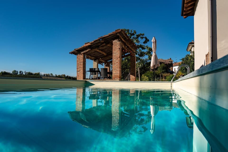 Swimming pool, Swimming pool