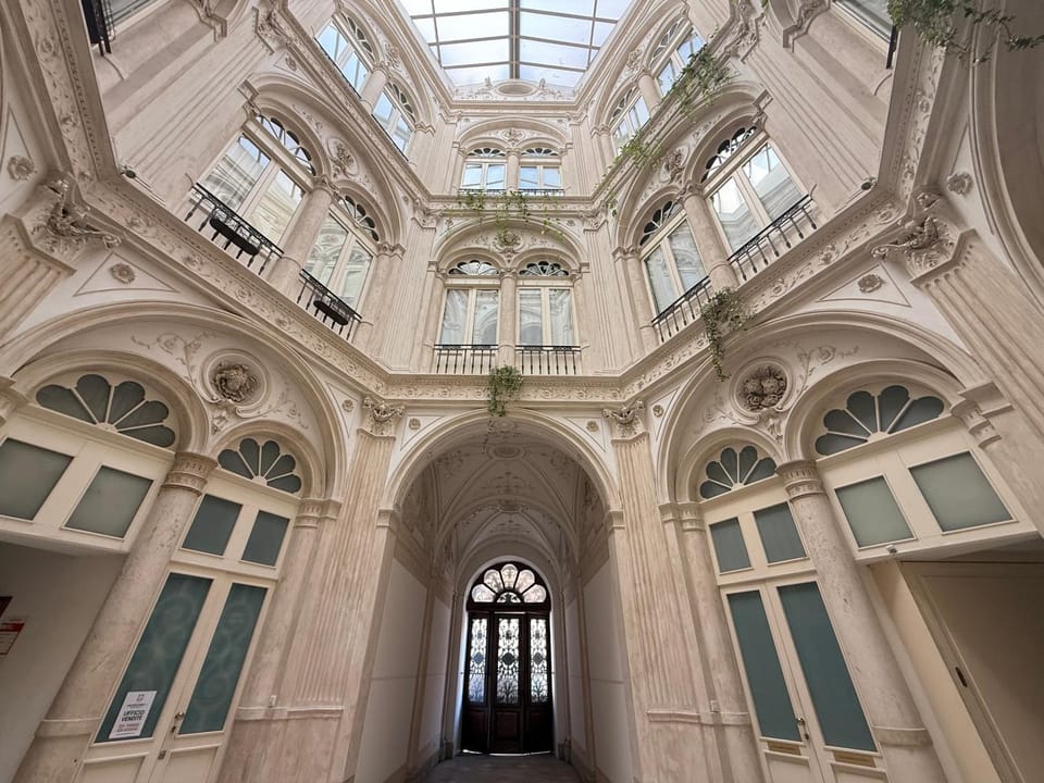Facade/entrance, Landmark view