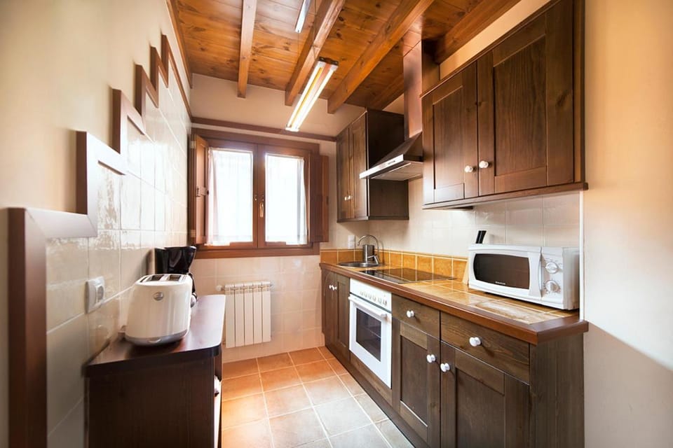 Apartamentos La Calvera Country House in Asturias