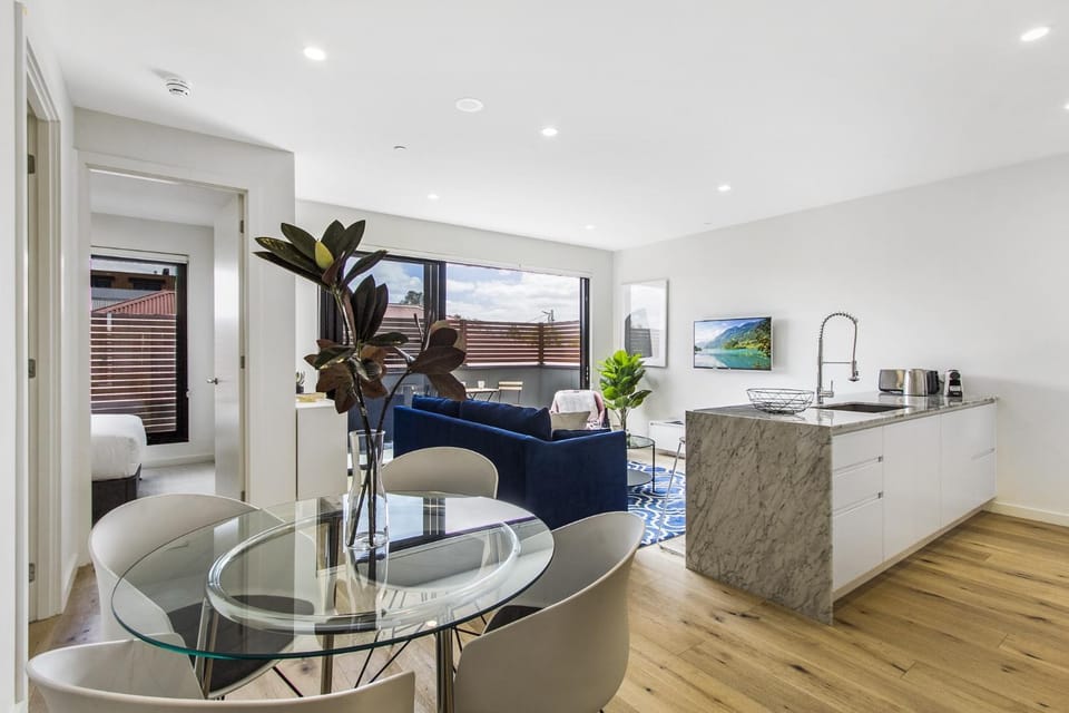 Boutique apartment in quiet, sought-after suburb Apartment in Melbourne