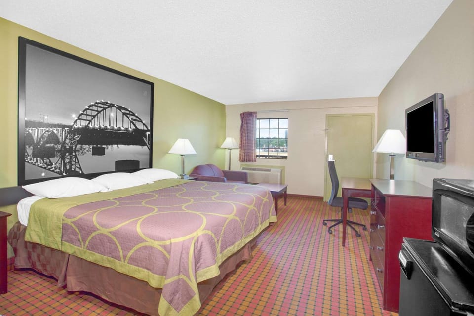 Photo of the whole room, On site