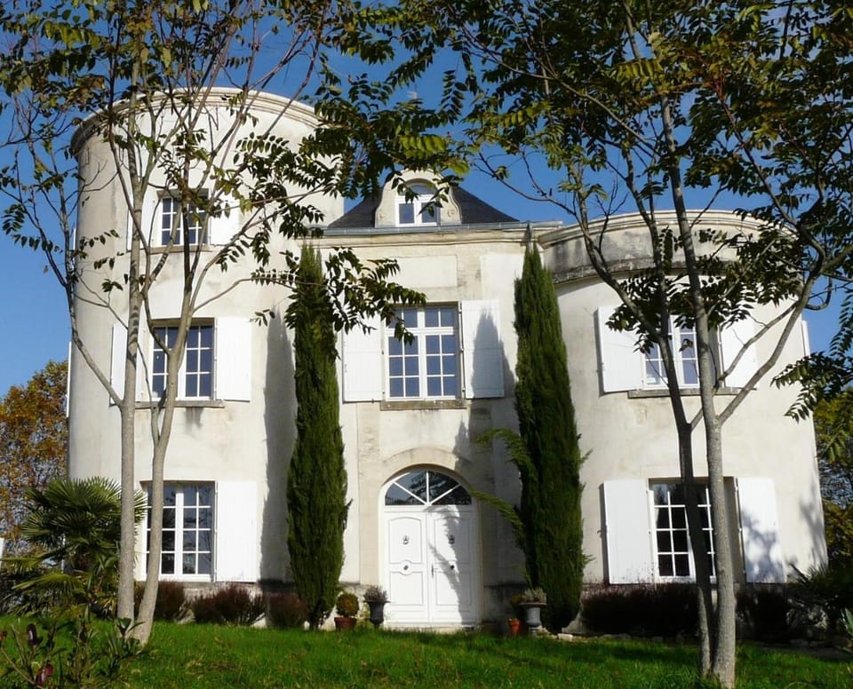 Château de la Comtesse House in Nouvelle-Aquitaine