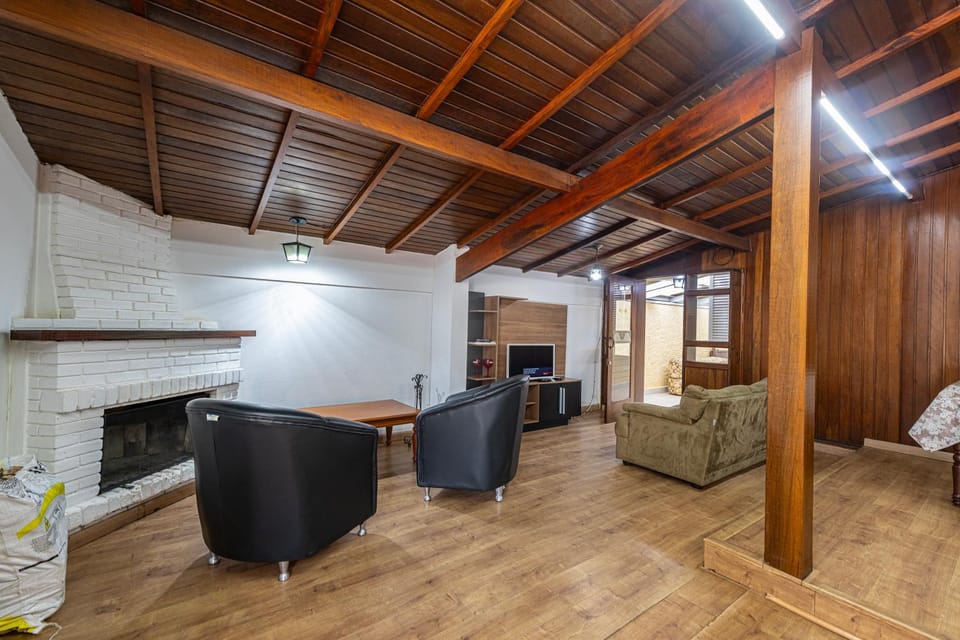 Casa Campos - Grande Hotel, Capivari, Rodoviária House in Campos do Jordão