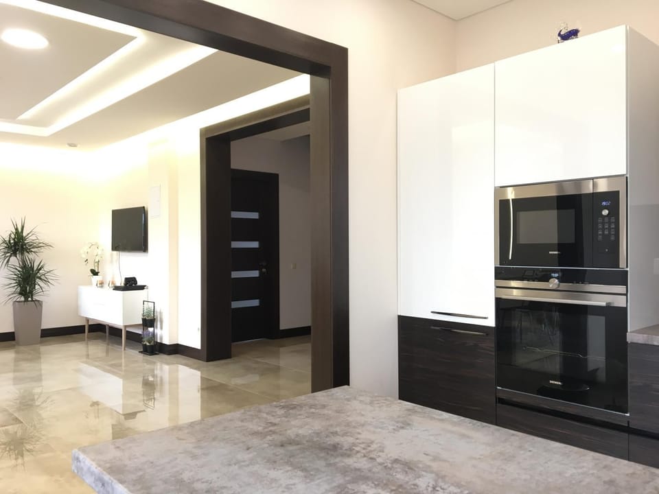 Communal lounge/ TV room, TV and multimedia, Kitchen or kitchenette, Living room, Seating area, Communal kitchen