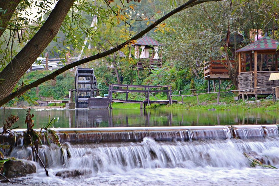 Neighbourhood, Natural landscape, Other, Area and facilities
