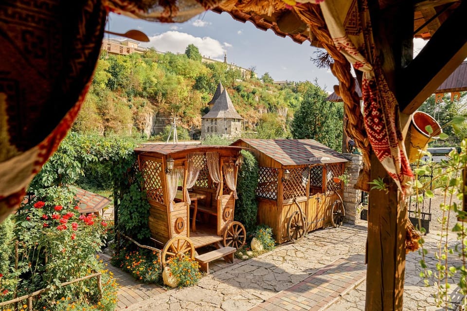 Restaurant/places to eat, Restaurant/places to eat, Food and drinks, Decorative detail, Decorative detail