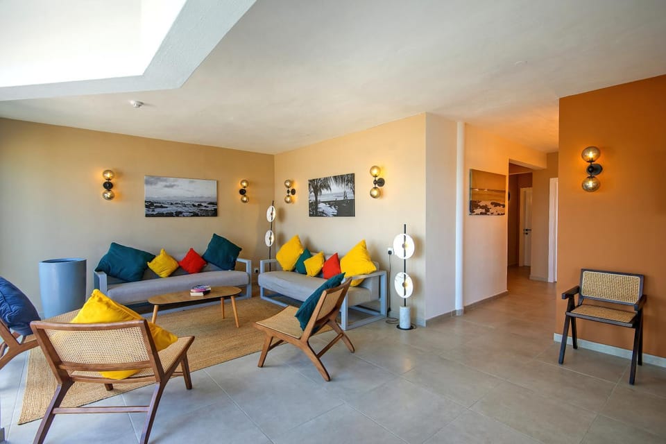 Living room, Lobby or reception