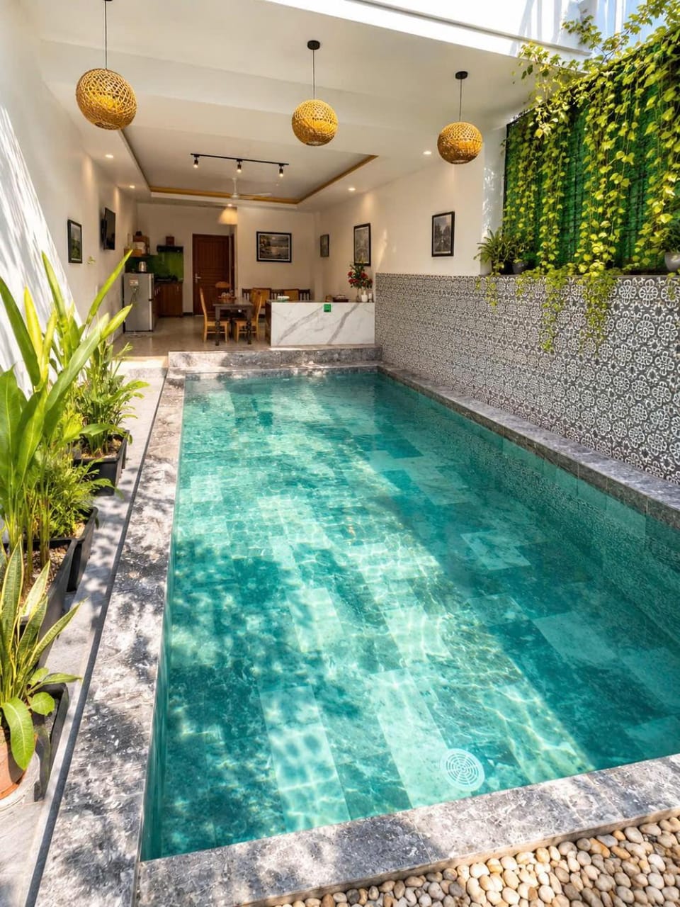 Property building, Swimming pool