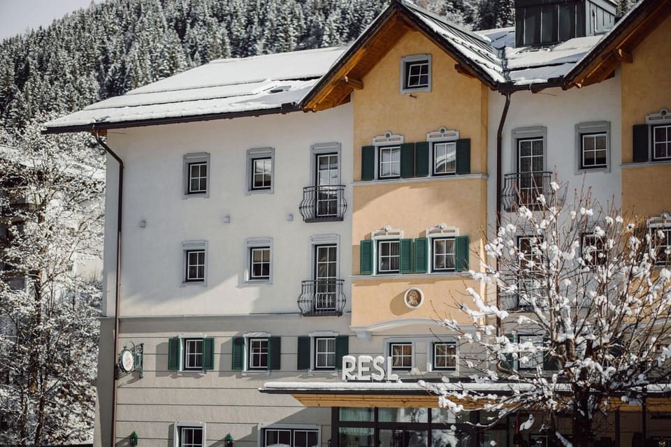Property building, Winter